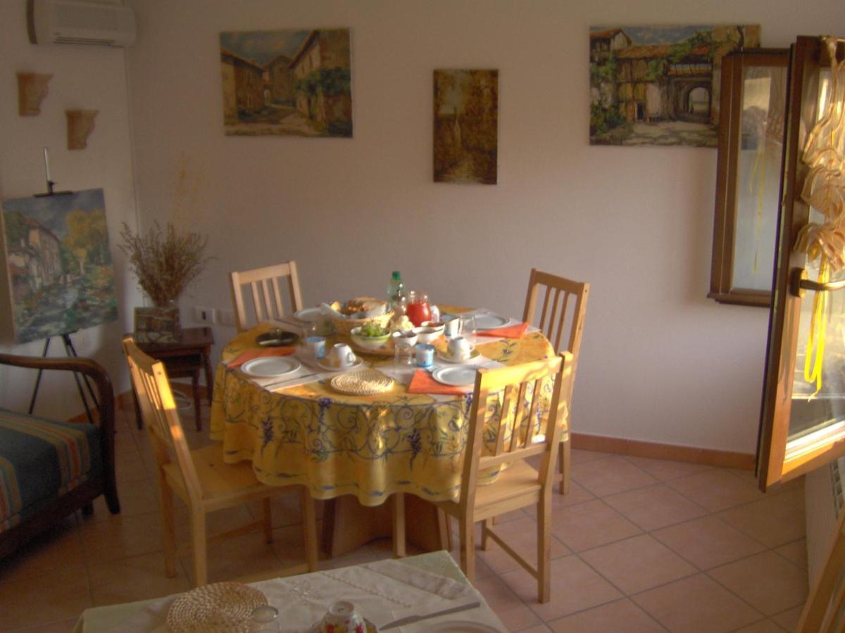 B&B Fox'S Hill Urbania Kültér fotó